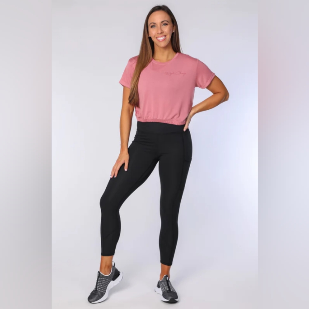Royal Change Crop Tee with Back Keyhole Cutout Mauve Size SMALL